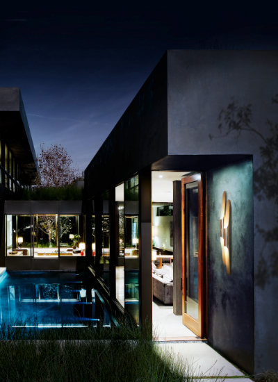 Trend Book 2018: Navy Blue, A Sophisticated Color