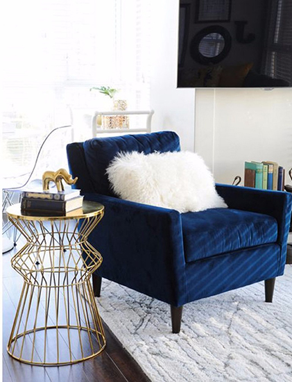 Trends 2018 Navy Blue and Gold Color Scheme